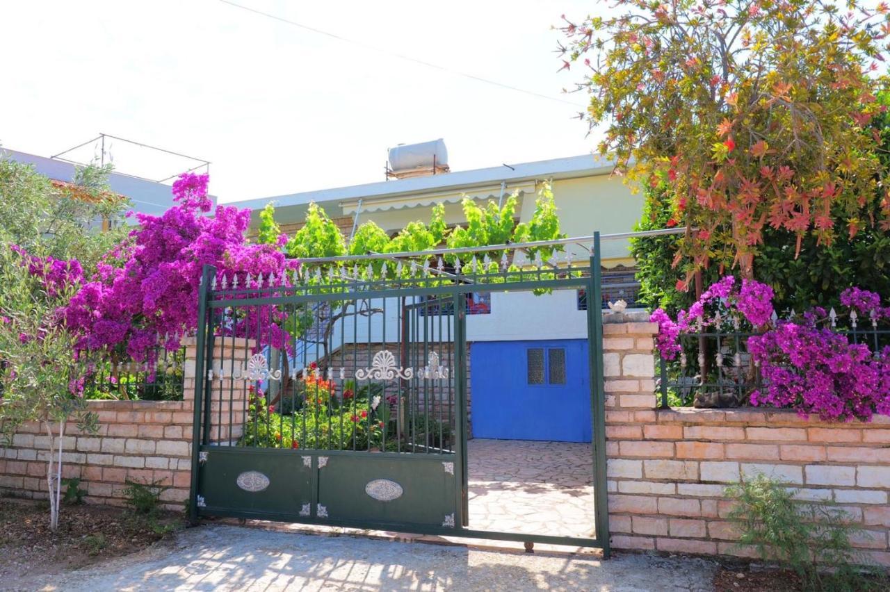 Vita Apartment - Spacious Garden And Balcony 5 Min To Beach & Center Ksamil Esterno foto