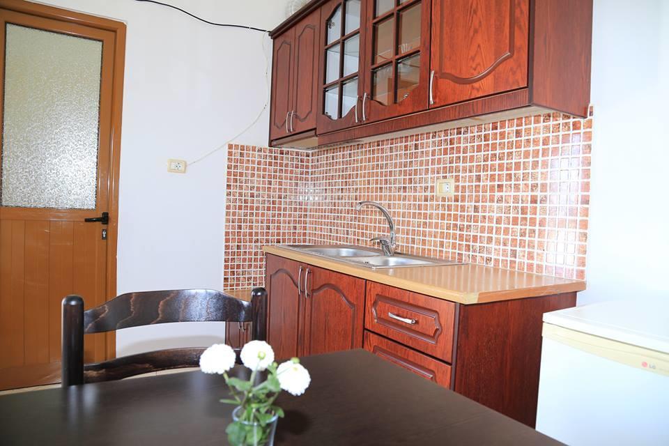 Vita Apartment - Spacious Garden And Balcony 5 Min To Beach & Center Ksamil Esterno foto